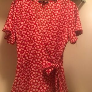 One❤️Clothing  size medium top